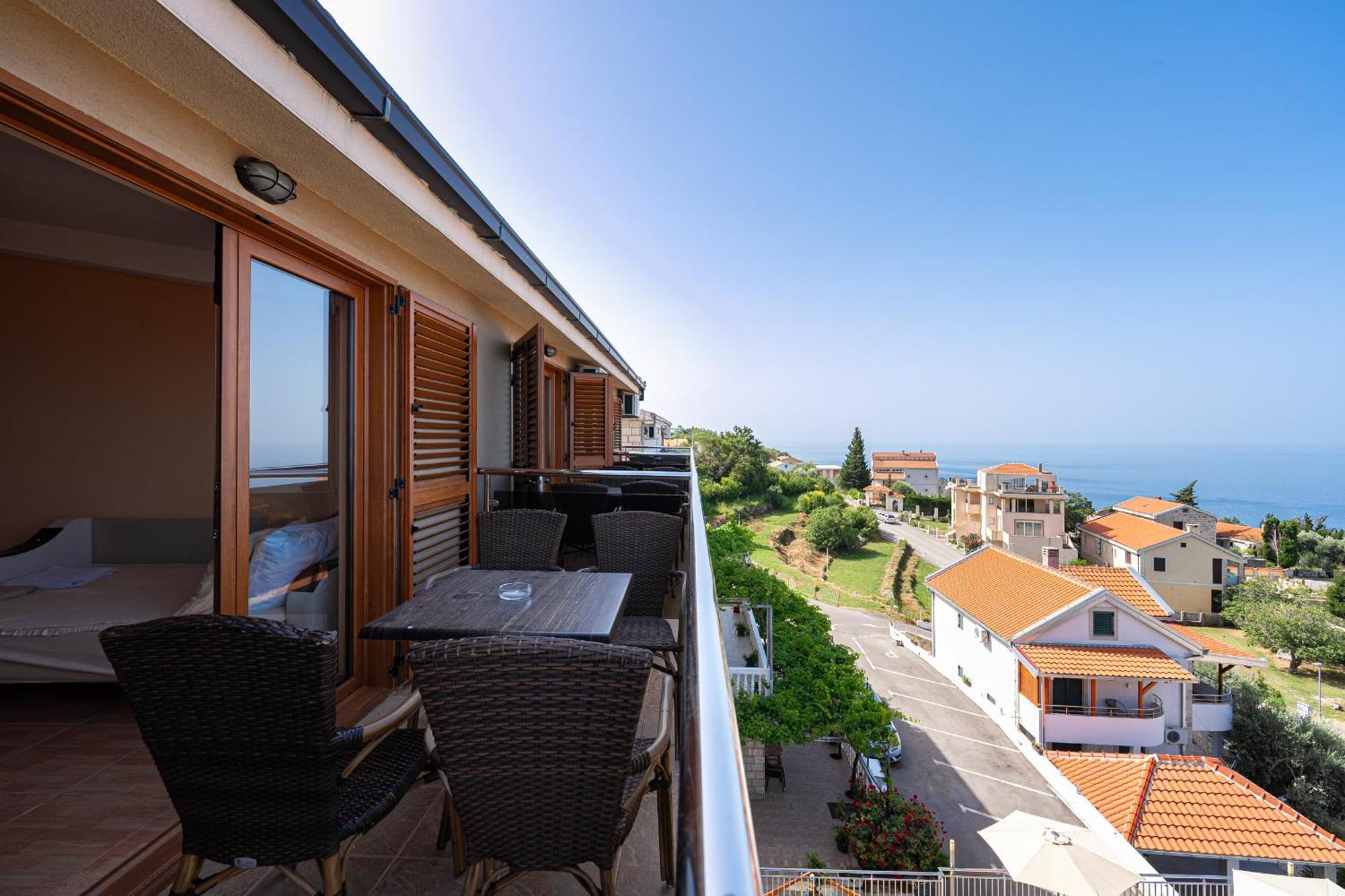Hotel Sunset Blizikuce Budva Værelse billede